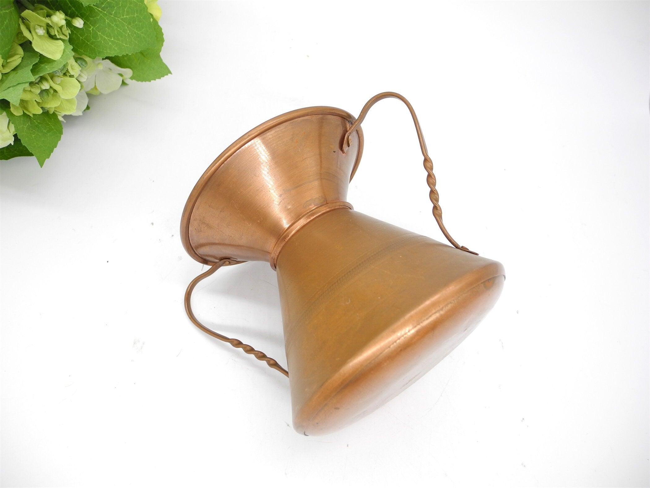 Vtg Copper Planter, Home Decor