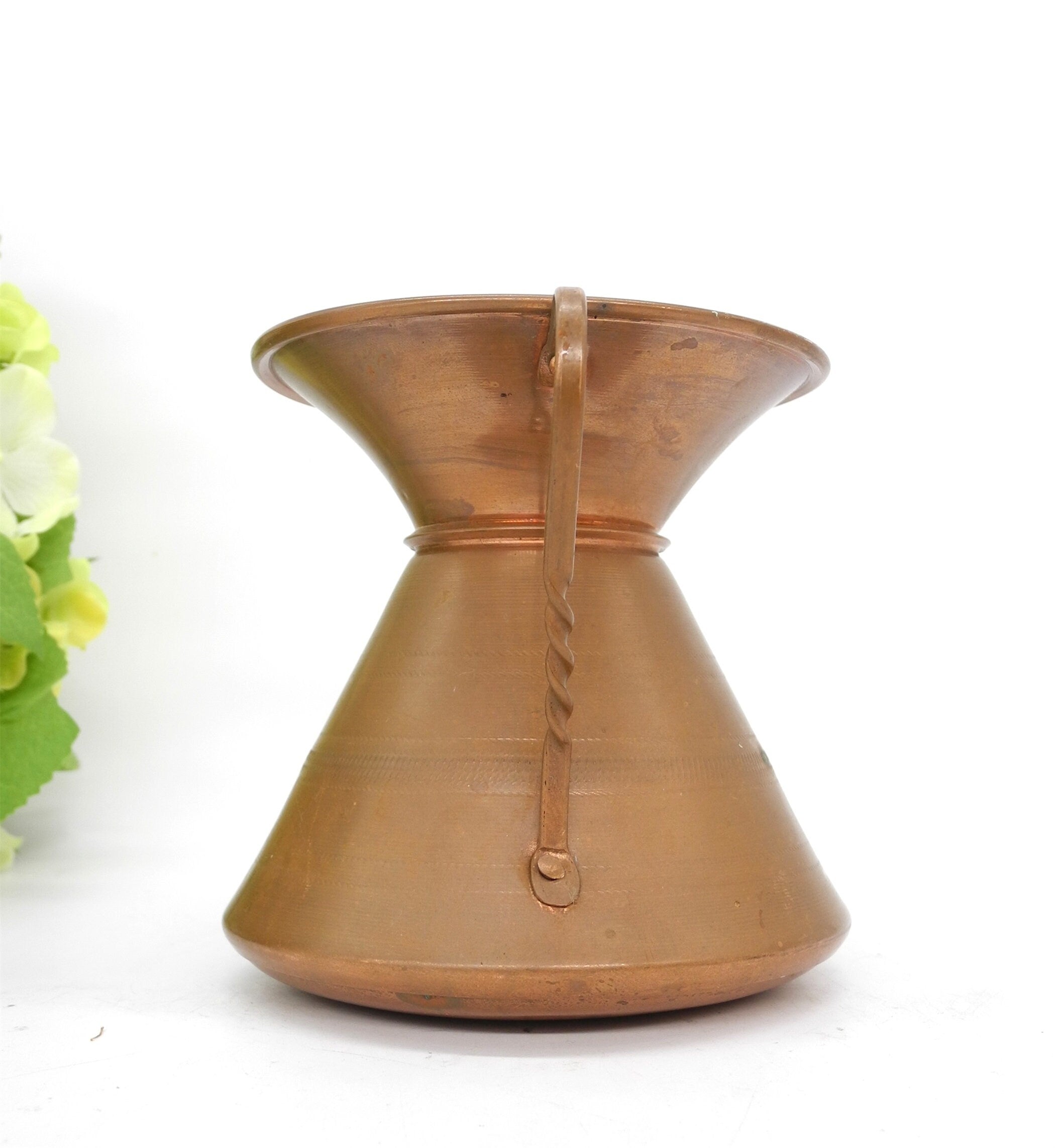 Vtg Copper Planter, Home Decor