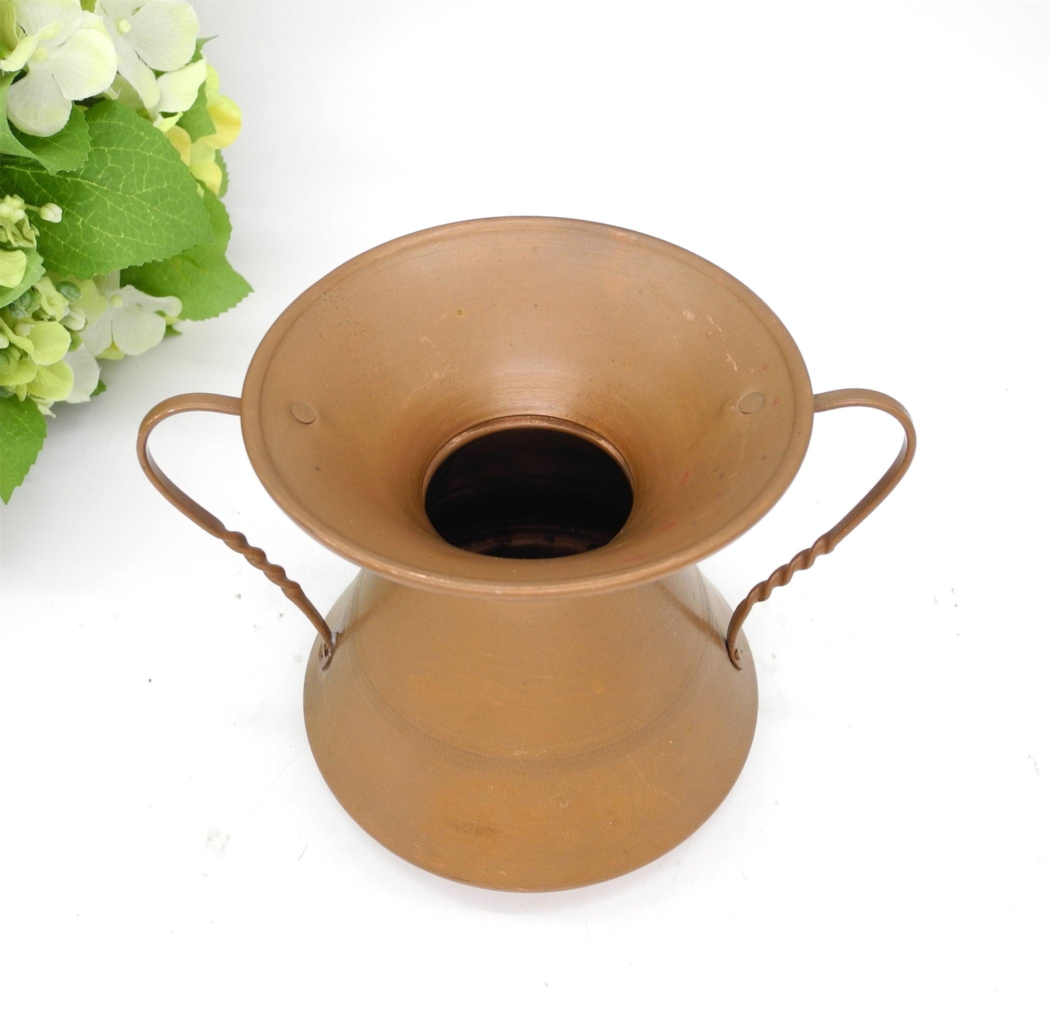 Vtg Copper Planter, Home Decor