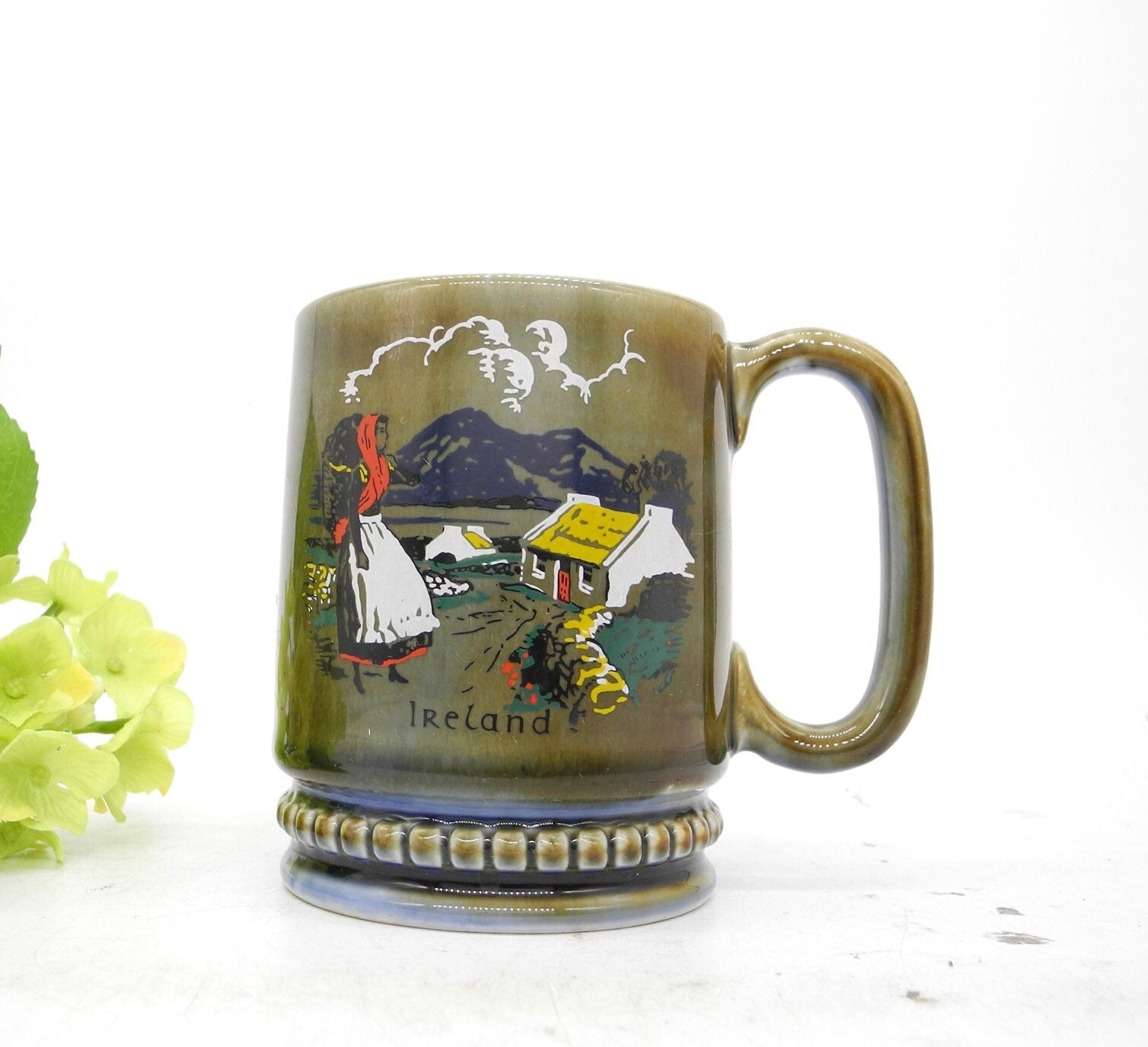 Vtg WADE Irish Porcelain Mug,