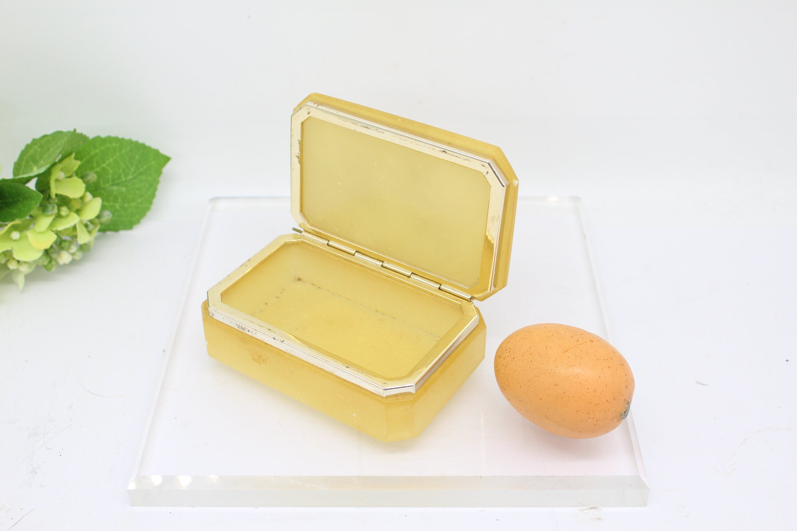 Alabaster jewllery box