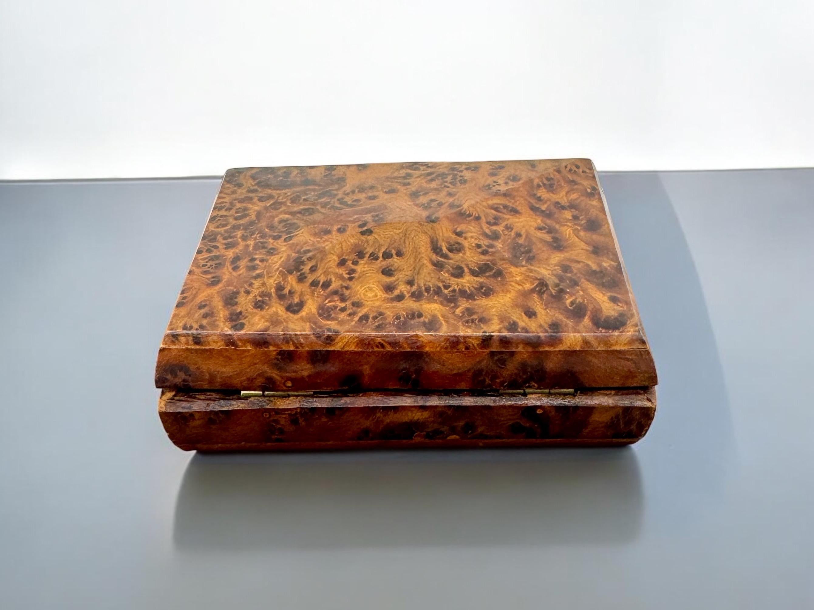 Burl wood trinkets box,strong fragrance