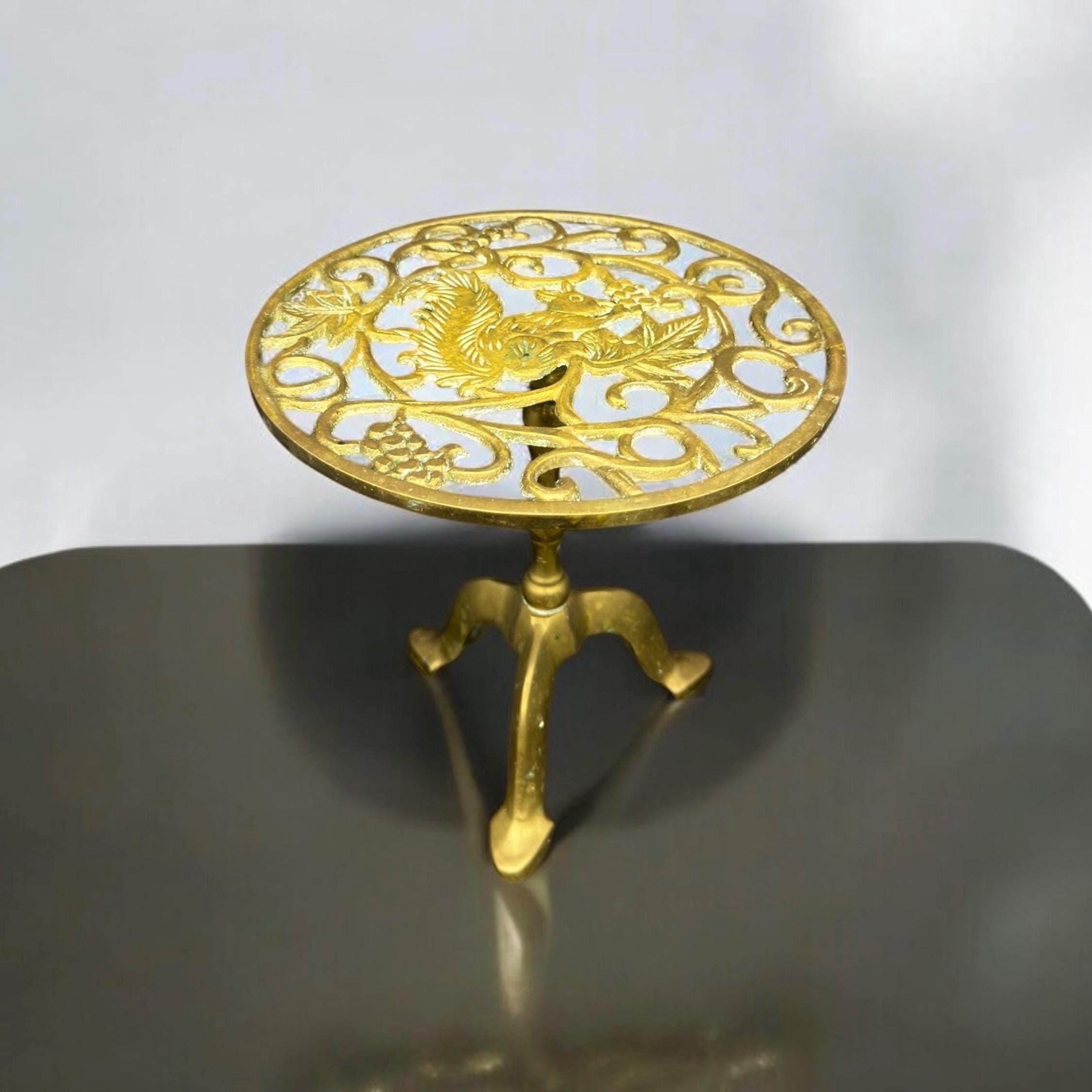 Round Brass Squirrel Plant Stand