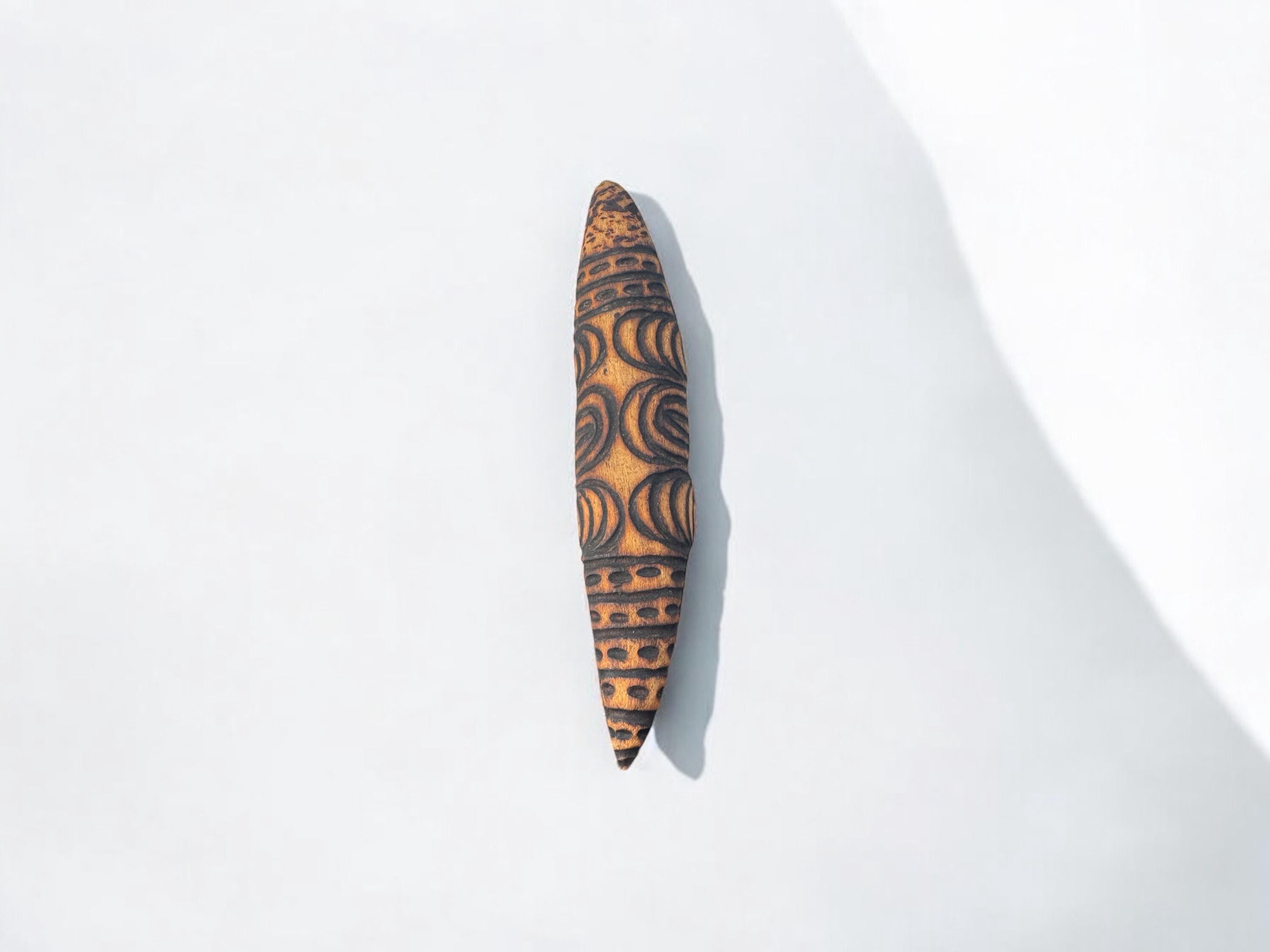 Vintage Australian Aboriginal Art Wood Carving Lizard