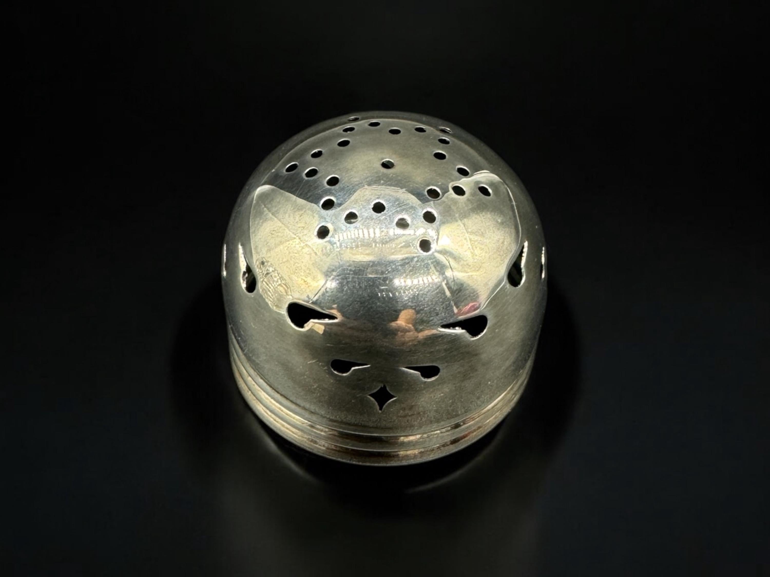 hand cut crystal sugar shaker with silver plated lid
