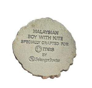 Vtg BOY with Kite SPECIALLY Crafted for mas Selangor Pewter Figurine