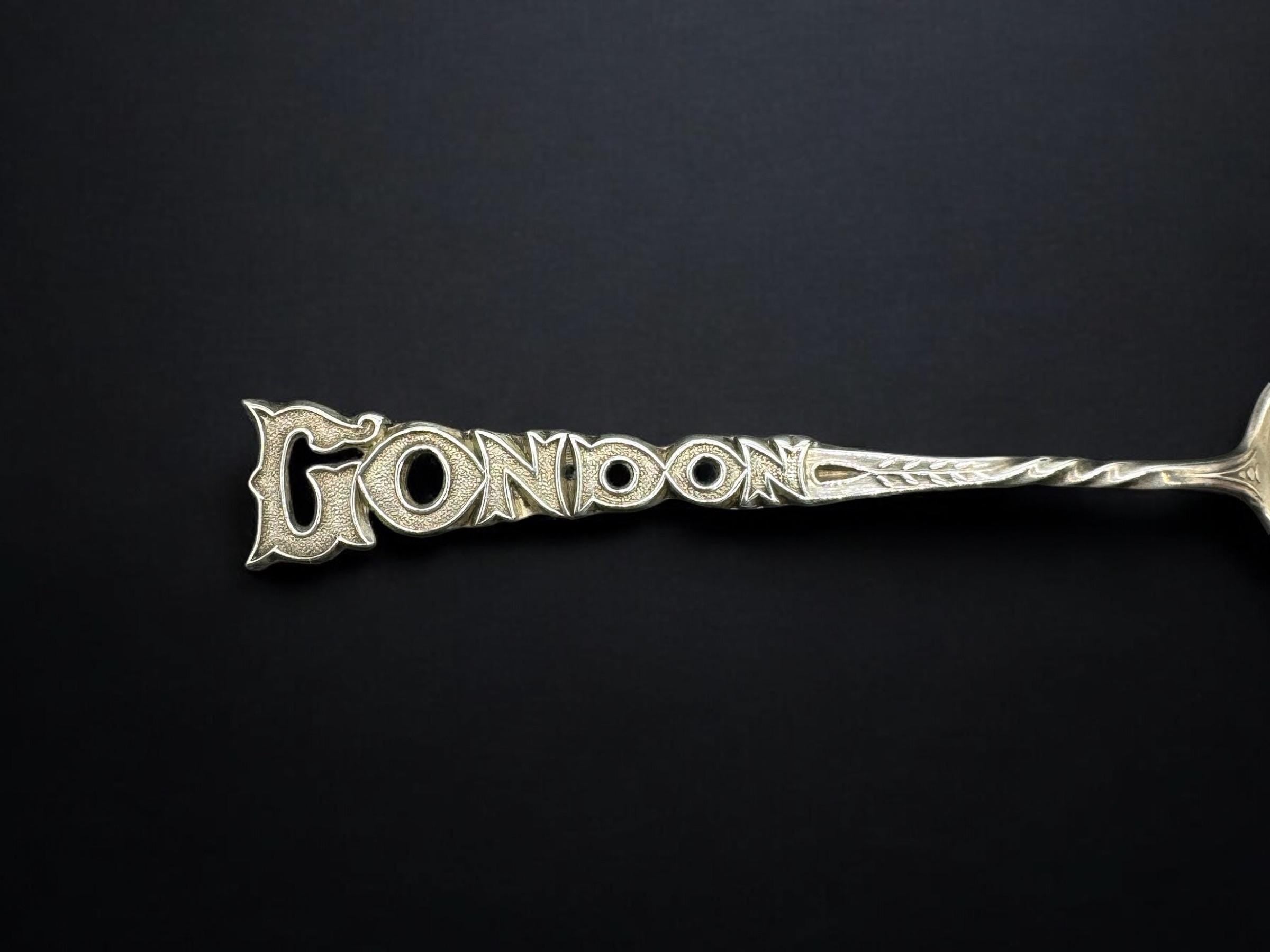 1909 Sterling Silver spoon London West front St Pauls