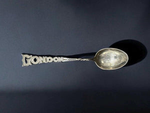 1909 Sterling Silver spoon London West front St Pauls