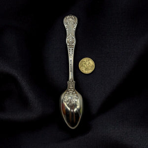 1860 London Sterling silver spoon,Queens (also called Rosette) pattern