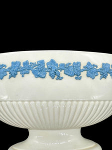 Vtg Wedgwood Queensware Oval Centerpiece Bowl Lavender on Cream