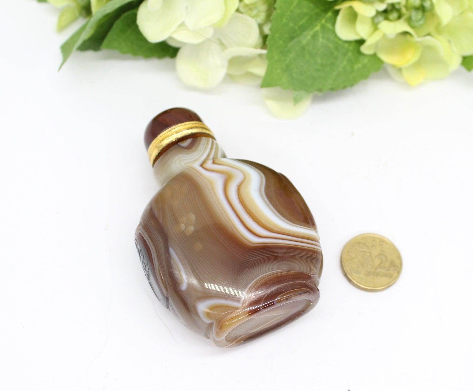Natural Agate Snuff Bottle