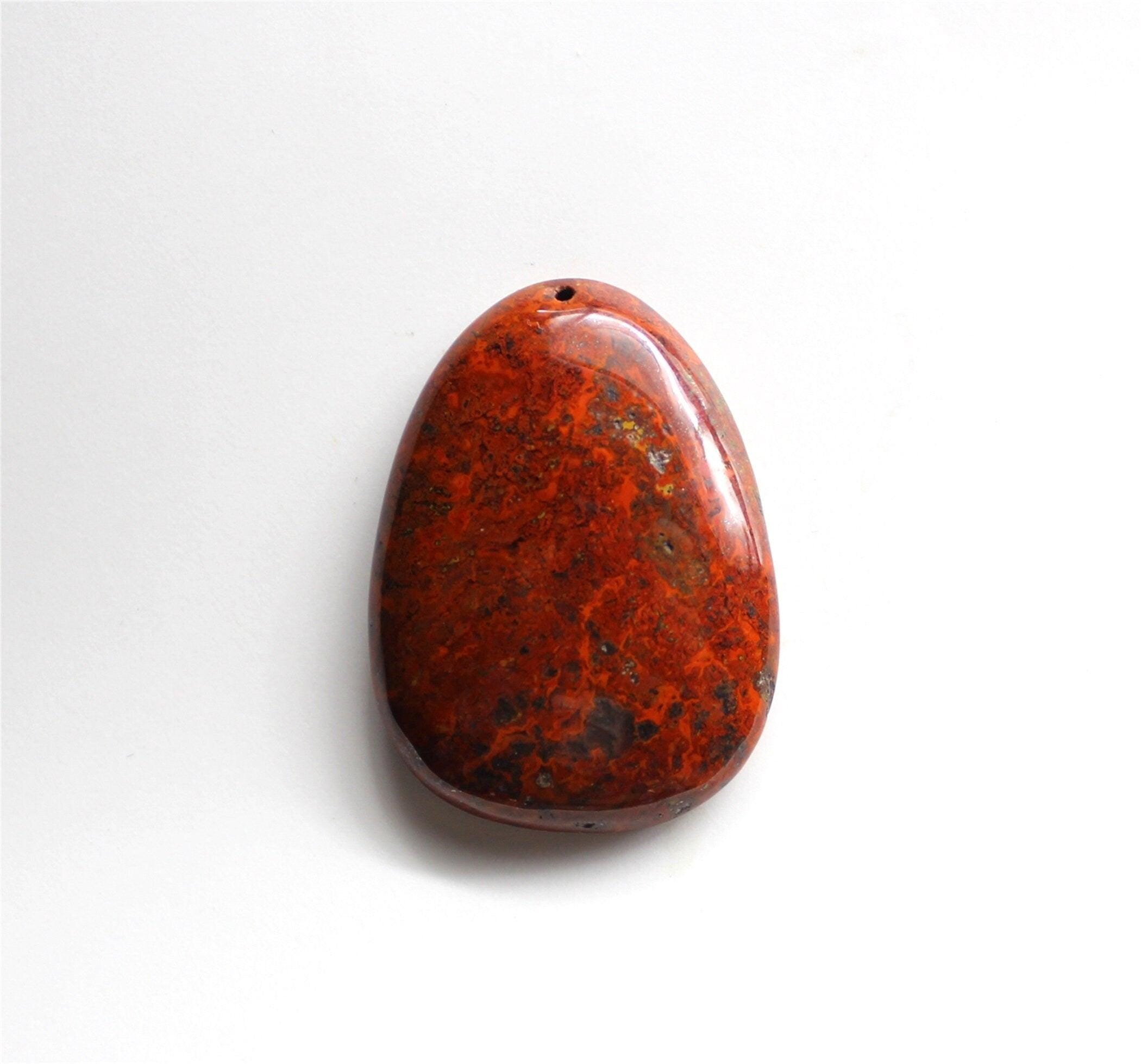 Vtg Red Stone Oval Pendant, Jewellery, Accessories