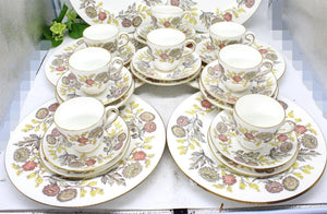 32p Wedgwood England Lichfield Trio and Plates, 8 Tea Trio, 8 Dinner Plate, Kitchen